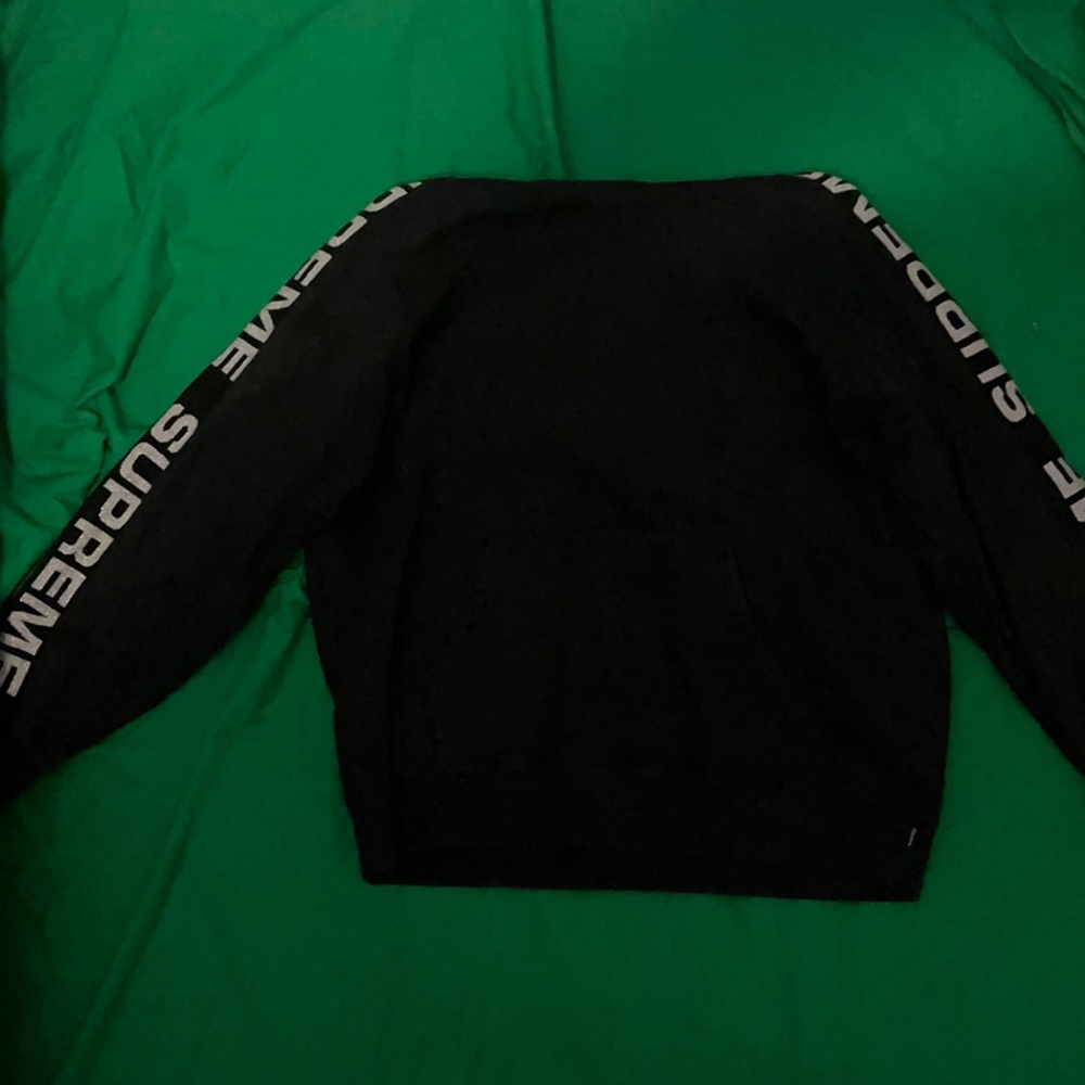 SUPREME BLACK HOODIE MENS